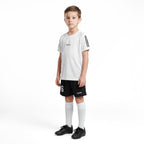 Personalisiertes Kinder-Fußball Set Weiß mit eigenem Namen und Nummer