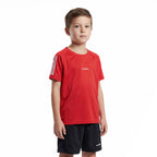 Personalisiertes rotes Fußballtrikot mit Namen und Nummer