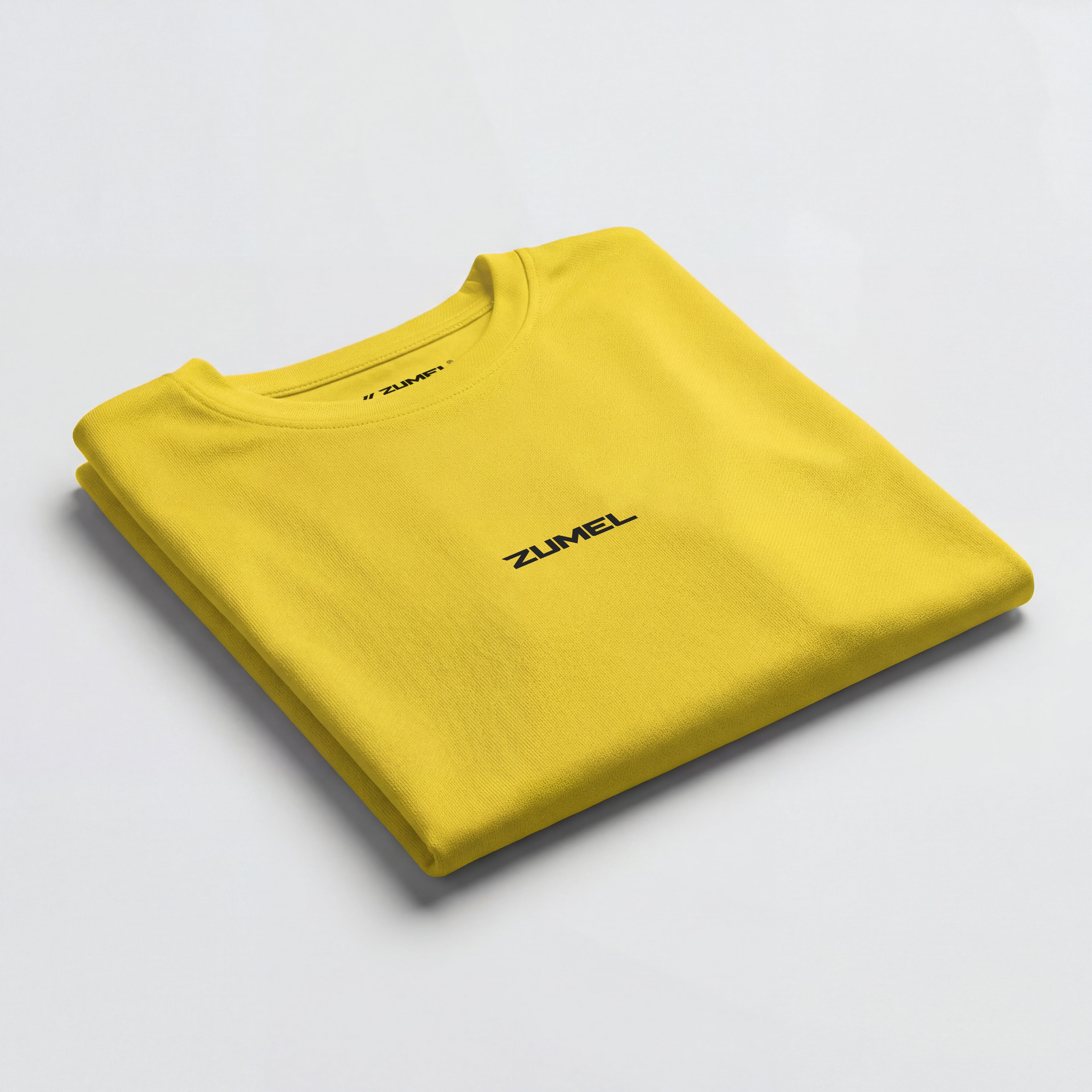 Personalisiertes gelbes Fußballtrikot mit Namen und Nummer